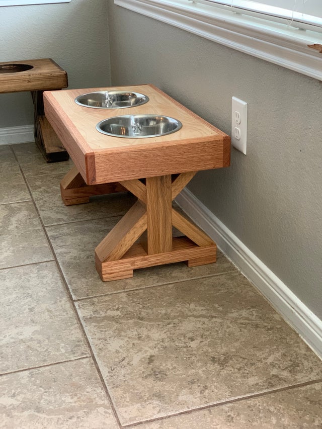 Raised Dog Dishes Woodworking Plan